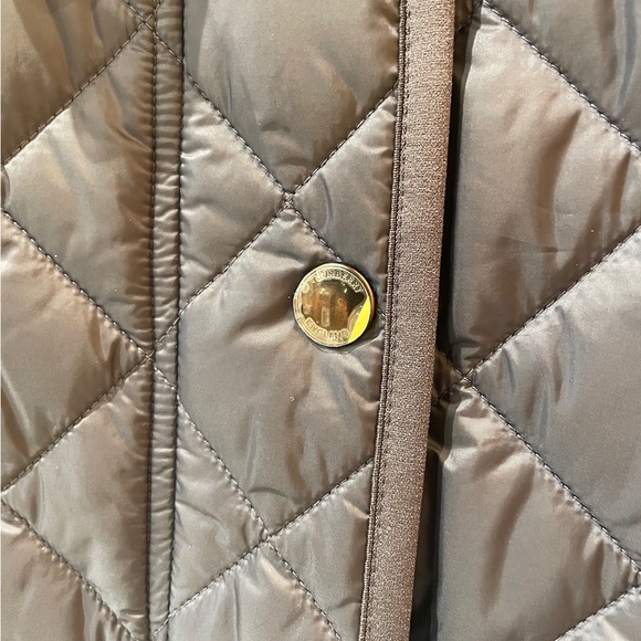 100% Authentic Burberry brand new Quilted Nylon Jacket navy Color $1250+… L - Picture 3 of 9
